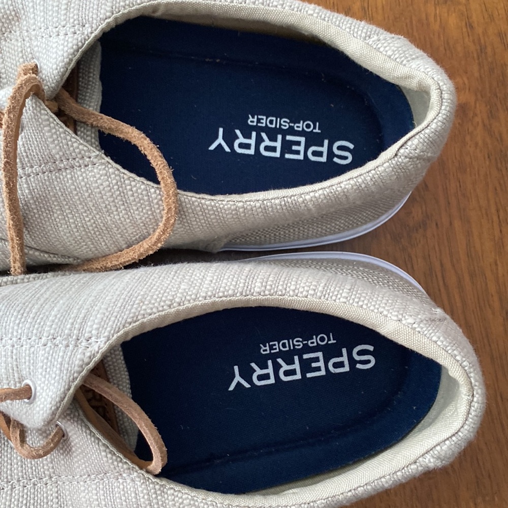 Men’s Sperry Boat Shoe - Picture 3 of 3